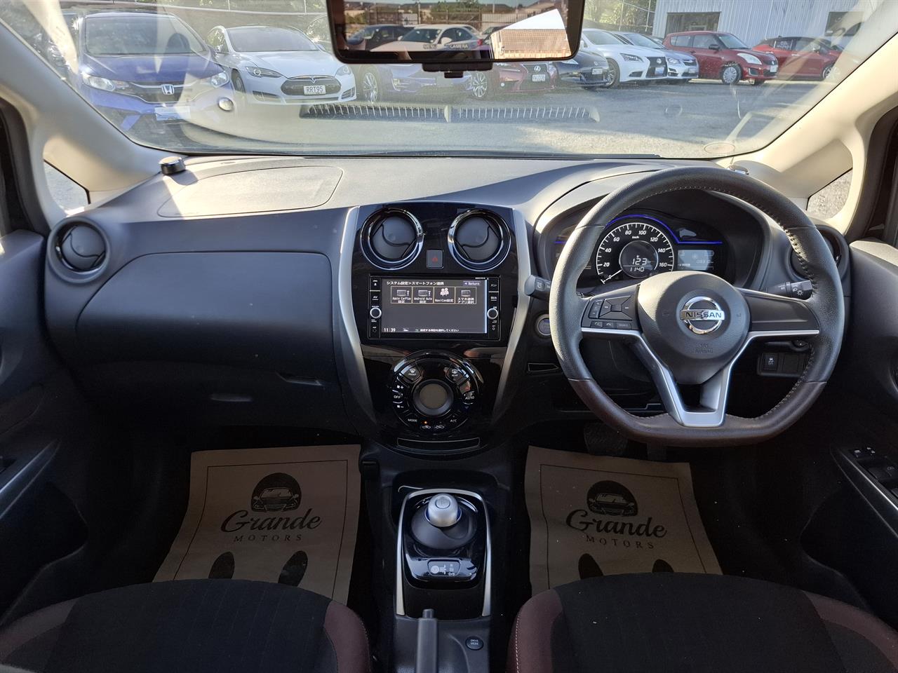 2017 Nissan Note E-power.Autech.LKA.Safety radar.Rooftop camera.Alloys. Carousel 5