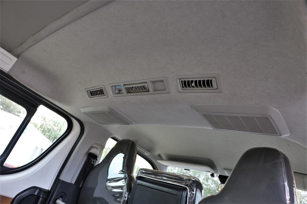 2020 Toyota Hiace DX.Safety radar.Alarm.1000kg capacity.Lane assist. Carousel 16