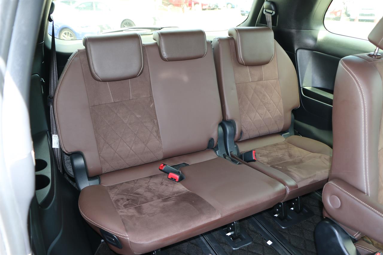 2016 Toyota Estima Hybrid.Aeras Premium.Safety radar.Lane assist.Cruise control.Park sens.Rear cam. Carousel 4