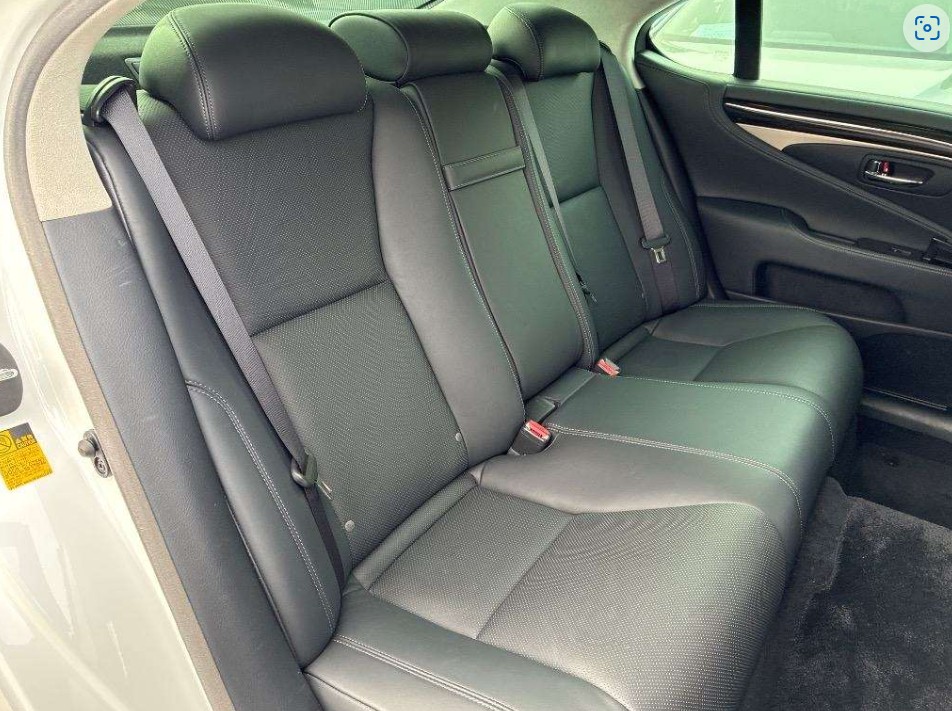 2014 Lexus LS 460 Transit C Package I Pack Carousel 8