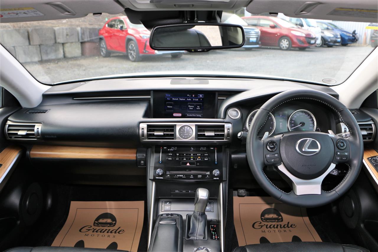 2013 Lexus IS 350 Leather.Radar cruise.Lane assist.Blind spot.Park sens.Alarm. Carousel 2