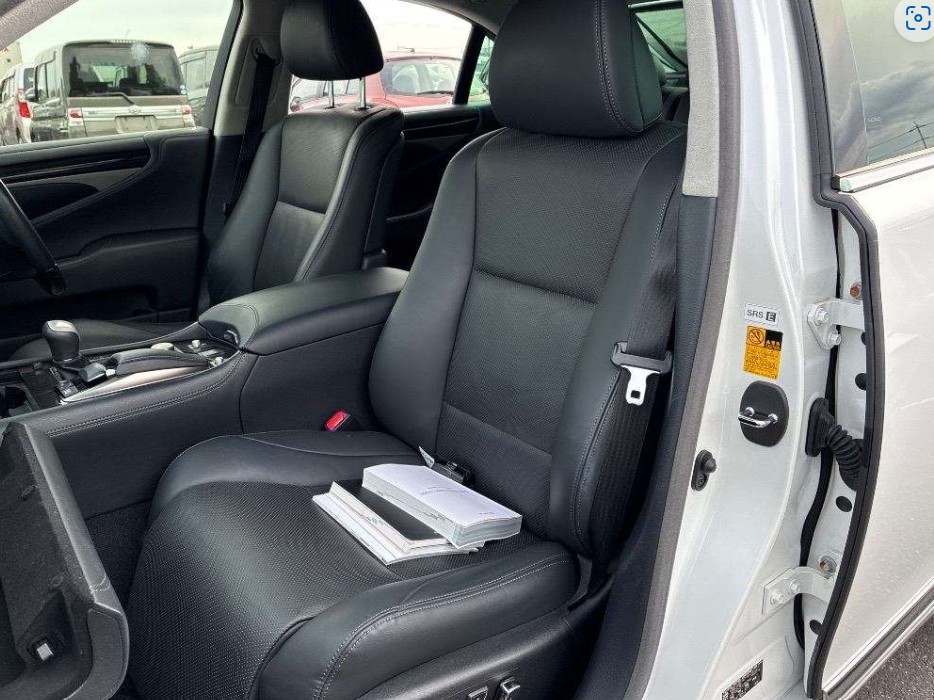 2014 Lexus LS 460 Transit C Package I Pack Carousel 5