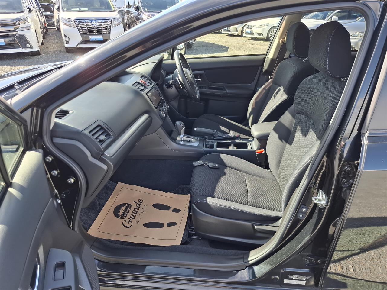 2013 Subaru XV 4WD.Eyesight.Radar cruise Rear camera.Button start. Carousel 3