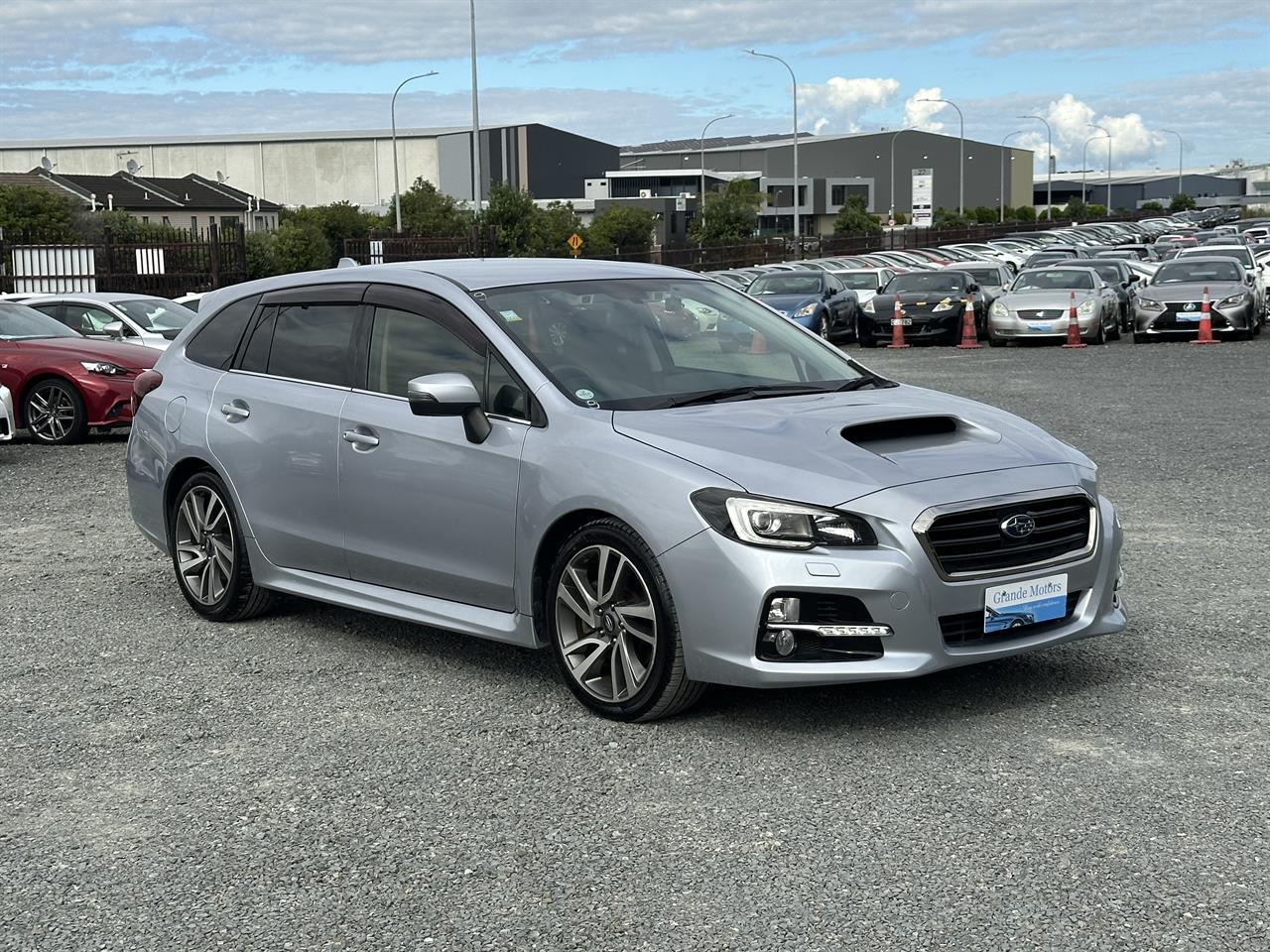 2014 Subaru Levorg 4WD.Eyesignt.Lane assist.Radar cruise.Rear cam.Button start. Carousel 9