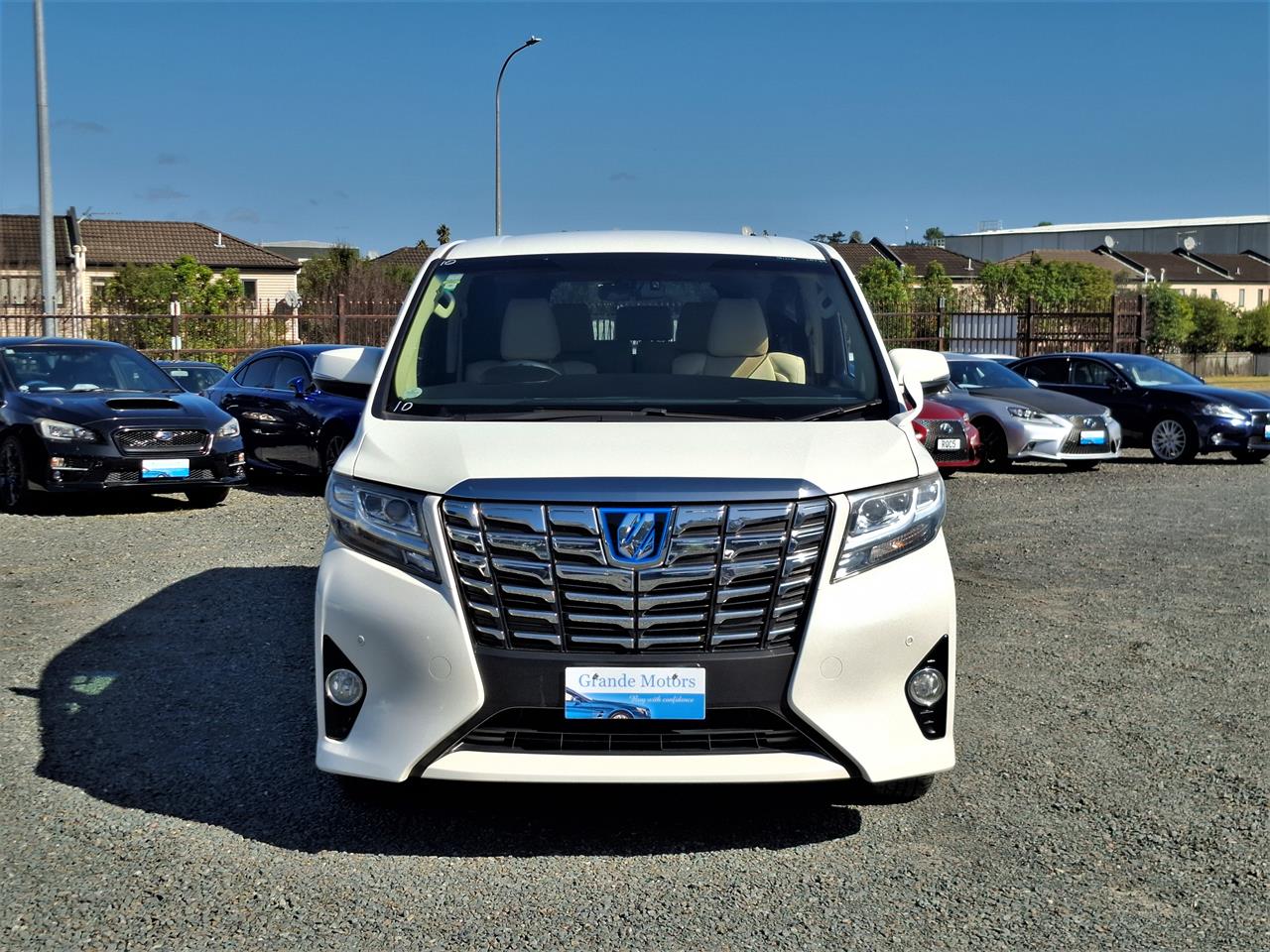 2015 Toyota Alphard Hybrid.Cruise control.Rear cam.Park sensors.Elec doors.8 SRS Airbags Carousel 11