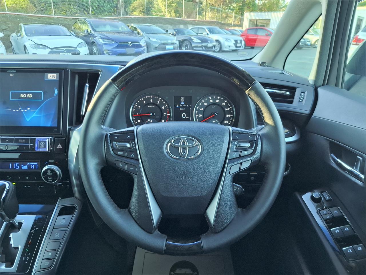 2015 Toyota Vellfire Z.V6.Rear camera.Radar cruise.Park sens.8 Airbags. Carousel 10