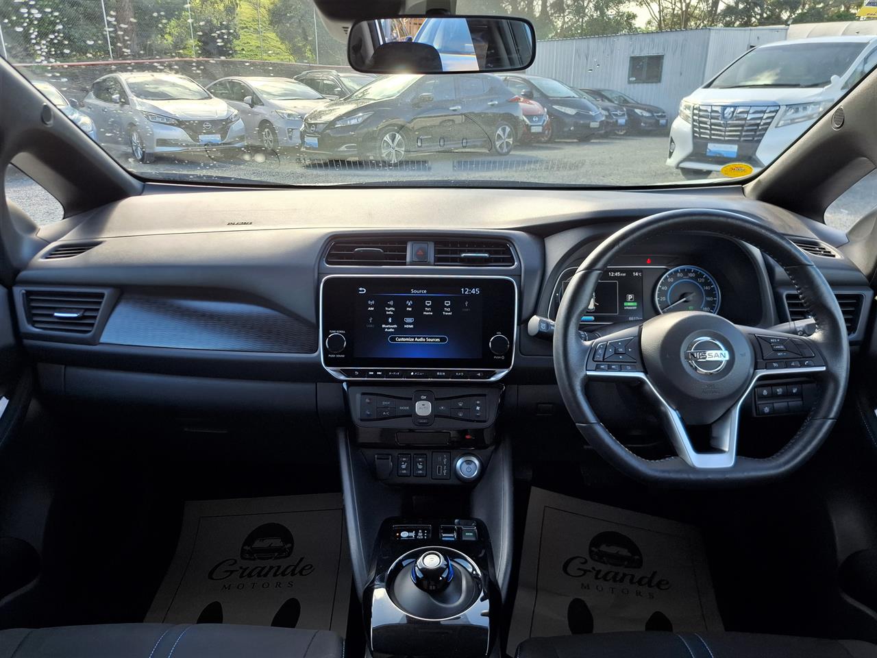 2021 Nissan Leaf 40KW.SOH89%.Android/ApplePlay.10 Airbags.Cruise control.Park sens.Rear cam. Carousel 5