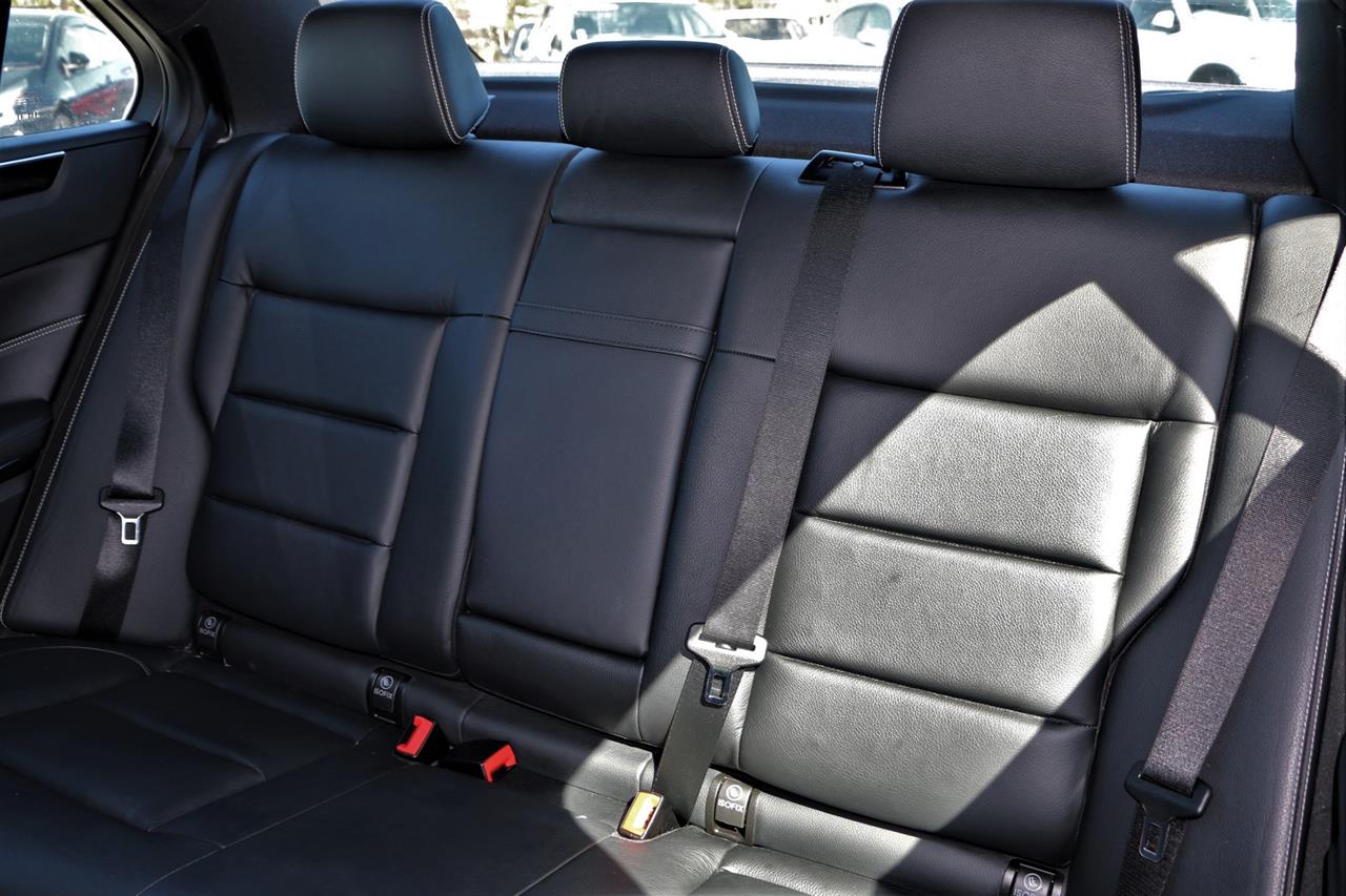2013 Mercedes-Benz E 350 AMG.Alarm.Leather.Rear camera.10 SRS Airbags. Carousel 5