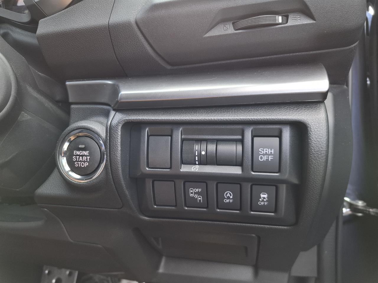 2017 Subaru XV 4WD.Eyesight.Blind spot.Radar cruise.Rear camera.Lane assist. Carousel 9