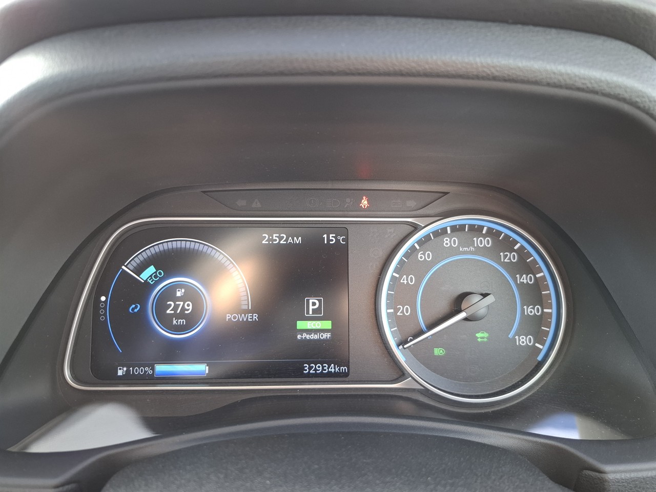 2022 Nissan Leaf 89,49% Grade 4,5 Carousel 8