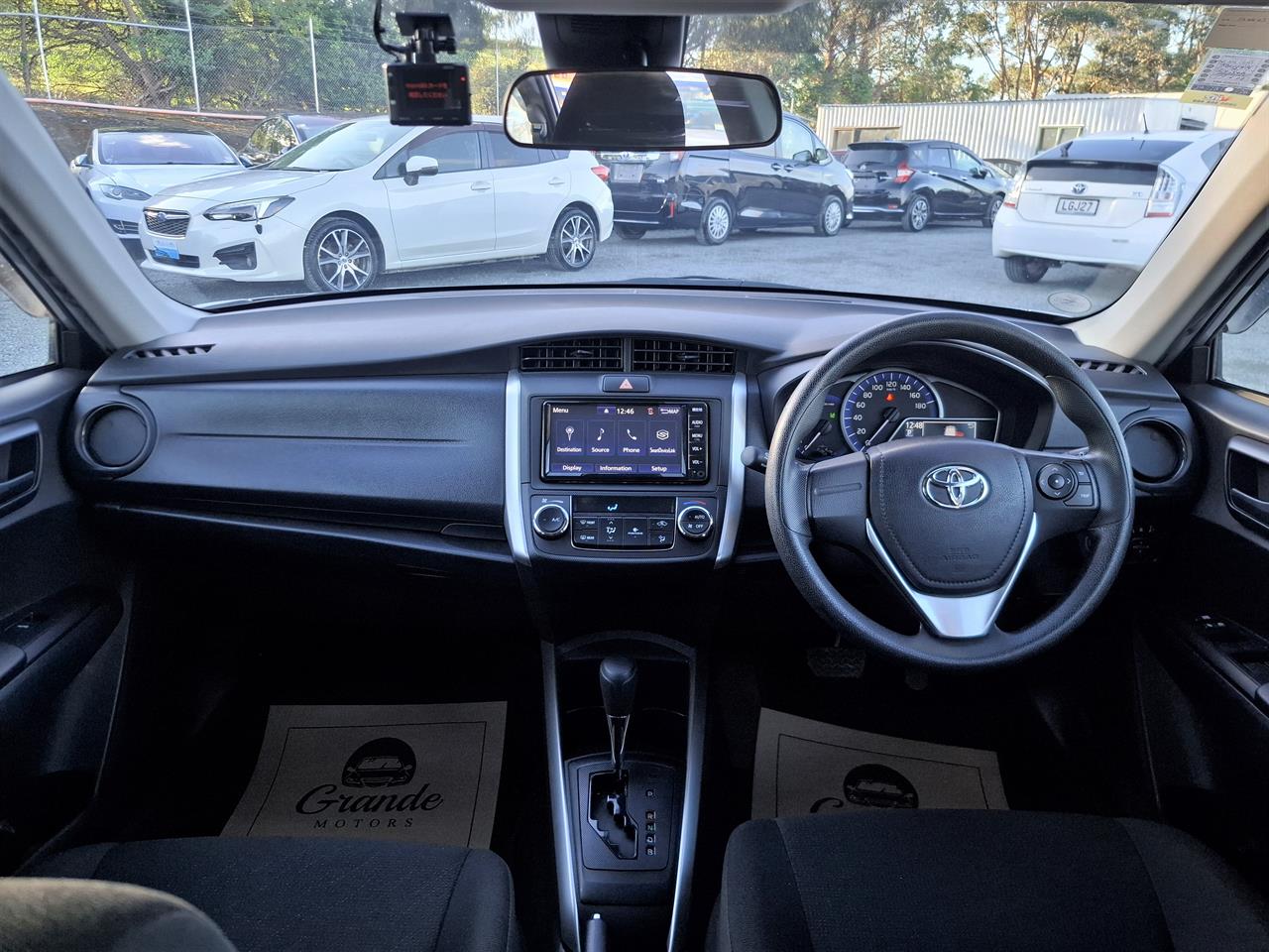 2021 Toyota Corolla Fielder.Hybrid.Lane assist.Rear cam.Park sensors.Safety radar. Carousel 1