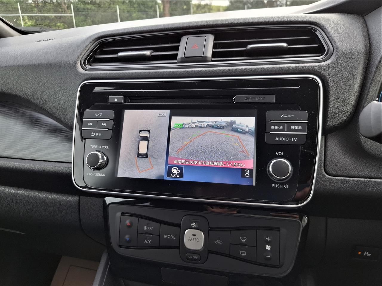 2017 Nissan Leaf 40KW.SOH 85%.Android/ApplePlay.360°camera.Safety radar.Park sensors. Carousel 5