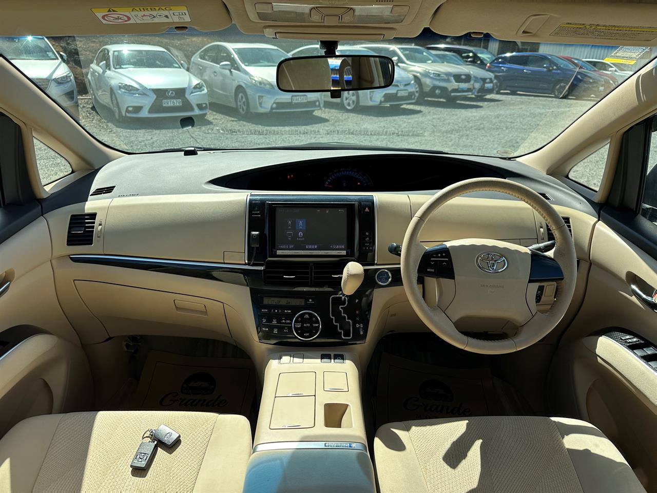 2015 Toyota Estima Aeras.Hybrid.Cruise control.Rear camera.Elctric doors. Carousel 6