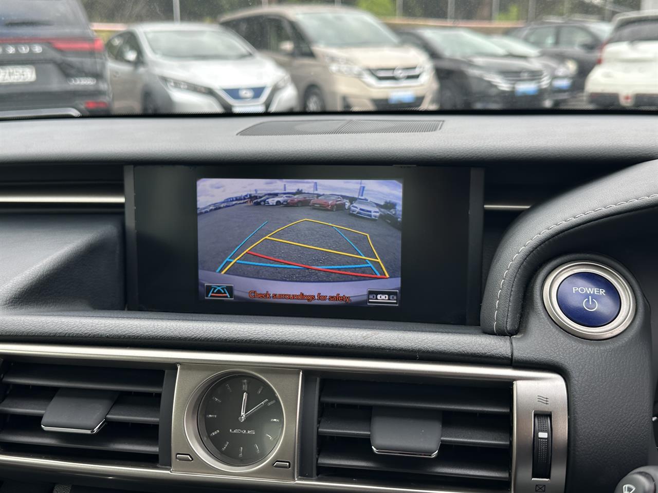 2014 Lexus IS 300h Hybrid.Cruise control.Alarm.10 Airbags.Rear camera. Collage 2