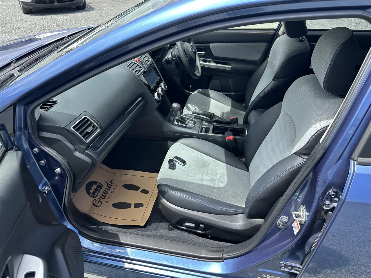 2015 Subaru Impreza Sport.Hybrid.Eyesight.Radar cruise.Lane assist.Button start. Carousel 3