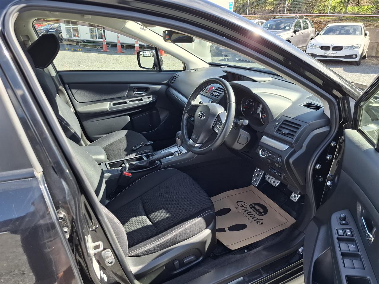 2013 Subaru XV 4WD.Eyesight.Radar cruise Rear camera.Button start. Carousel 1