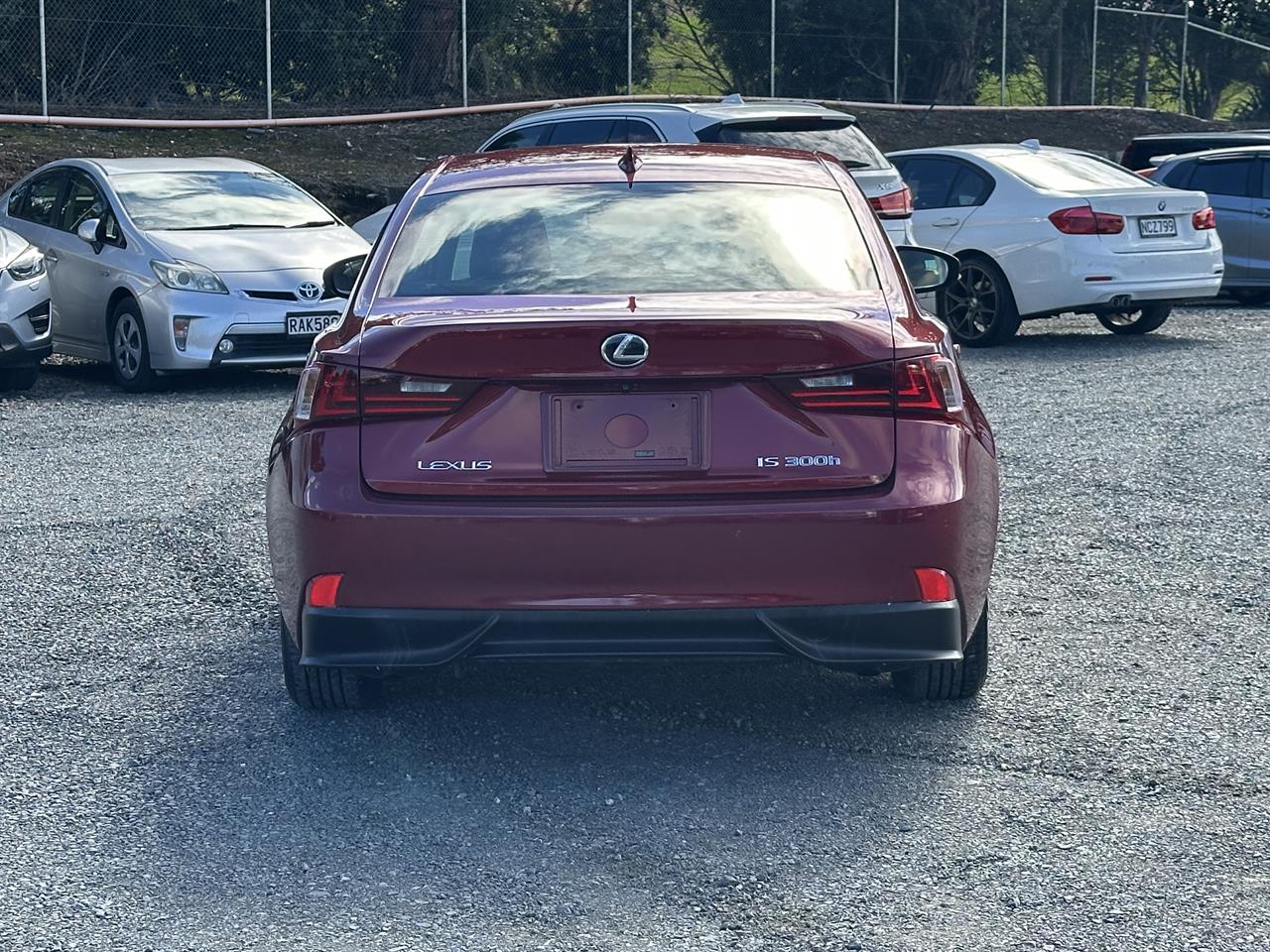 2015 Lexus IS 300h Hybrid.Sunroof.Cruise control.Alarm.10 Airbags.Rear camera.Park sens. Carousel 14