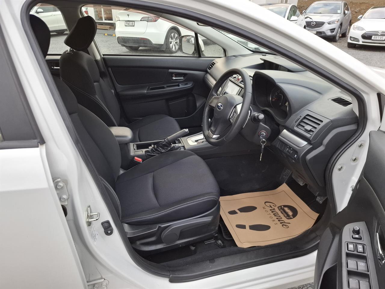 2014 Subaru Impreza 2.0 Sport.rear camera.Cruise control. Carousel 1