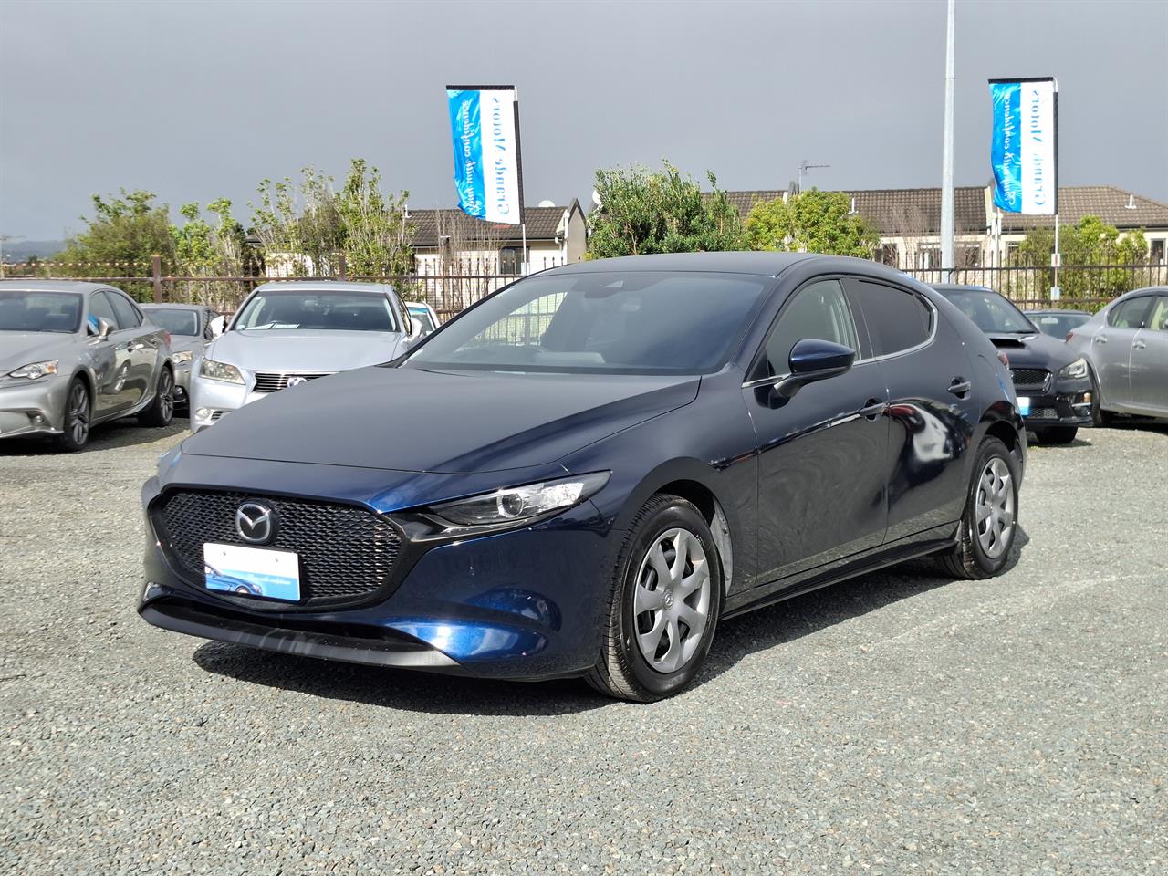 2023 Mazda 3 HUD.Rear camera.Radar cruise.Park sensors. Carousel 12