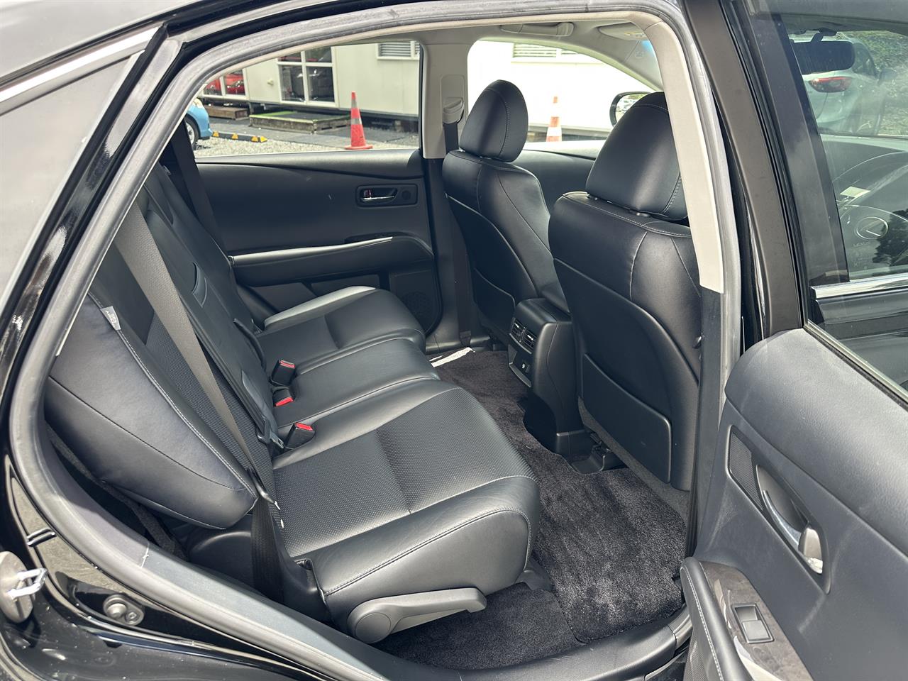 2013 Lexus RX 450h Hybrid.HUD.Leather.Rear camera.Radar cruise.Park sensors.Alarm. Carousel 2