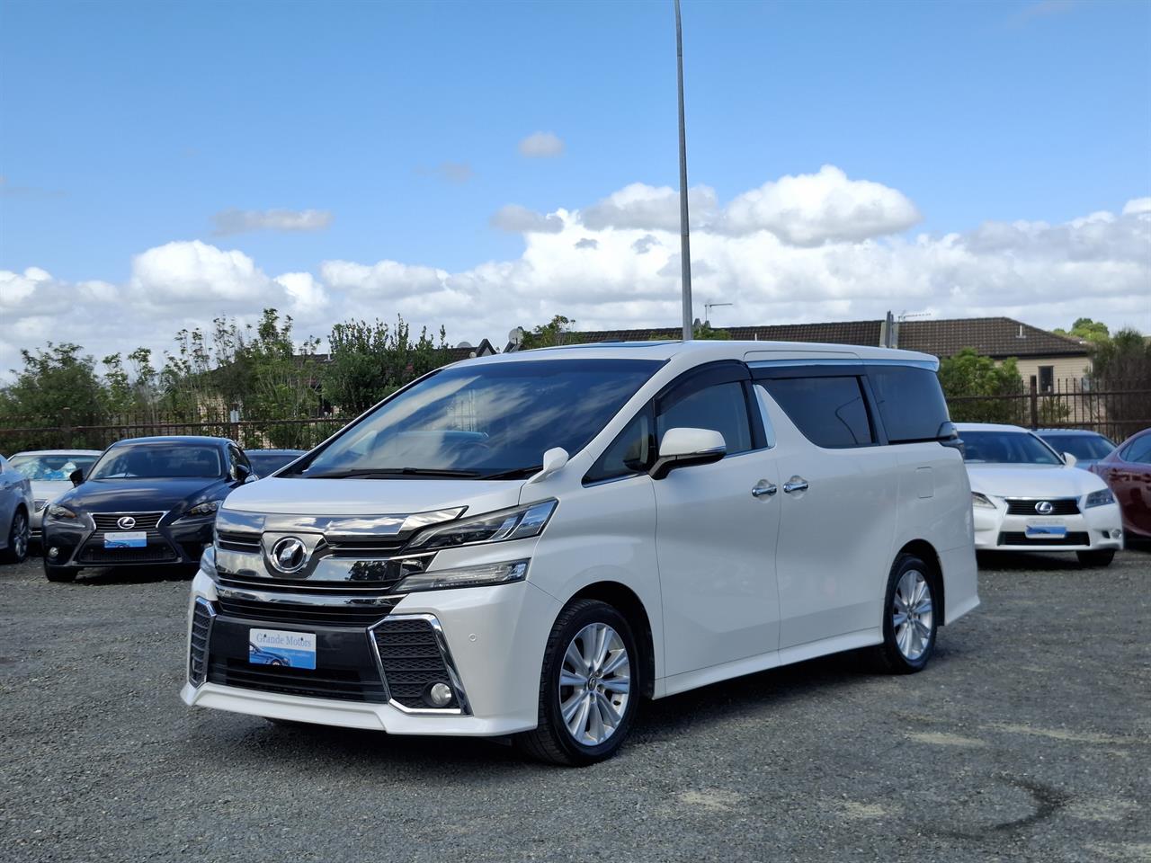 2016 Toyota Vellfire Z.Double sunroof.8 seater.Rear cam.Park sens.8 Airbags. Carousel 12