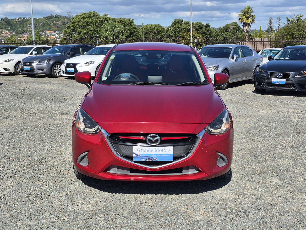 2015 Mazda Demio Skyactiv.i-Stop.SRS Airbags. Carousel 5