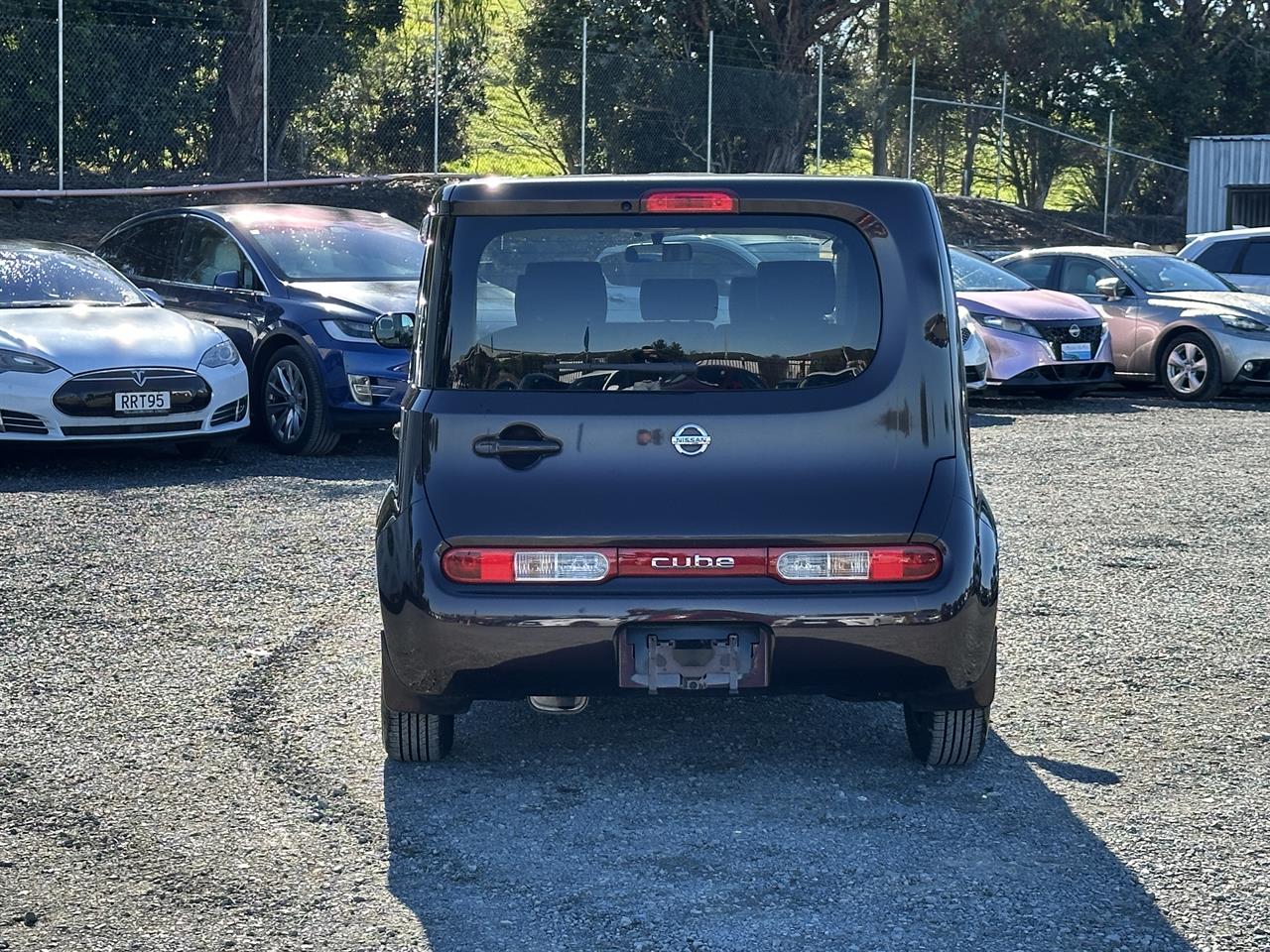2019 Nissan Cube Engine button start. Carousel 13