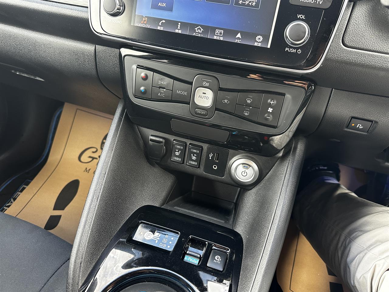 2019 Nissan Leaf 40KW.SOH 95%.Pro-pilot.360°camera.10 Airbags.Alarm. Carousel 6