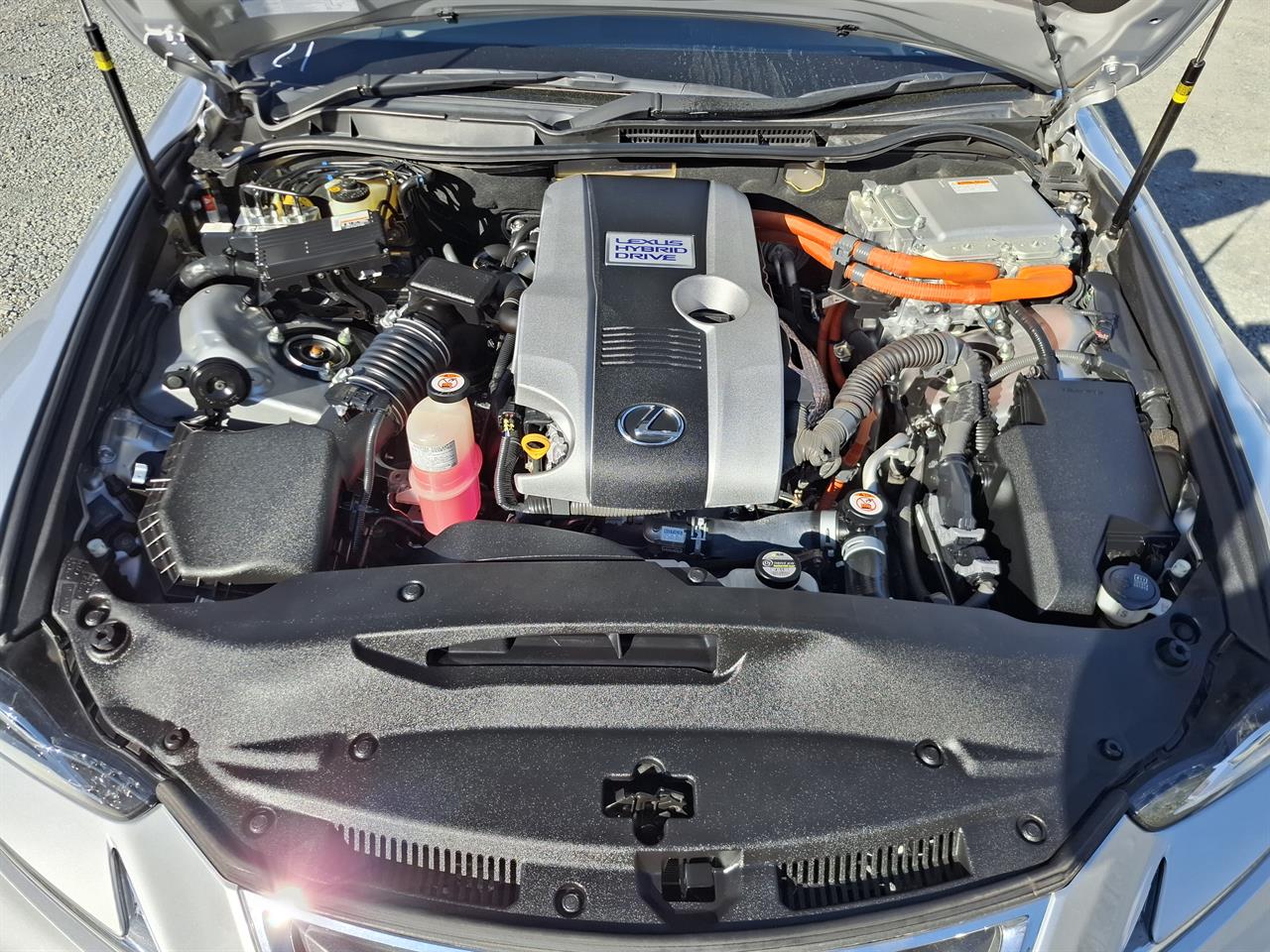 2017 Lexus IS 300h Radar cruise.Blind spot.Lane assist.Alarm.10 Airbags. Carousel 10