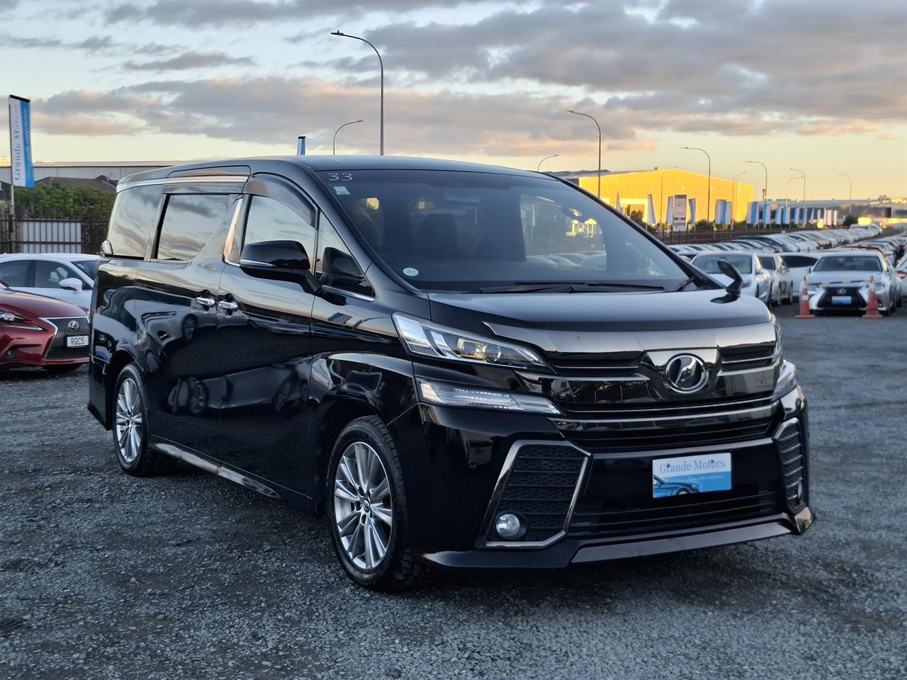 2016 Toyota Vellfire Z.Golden Eye.7seats.Cruise control.9 SRSAirbags.