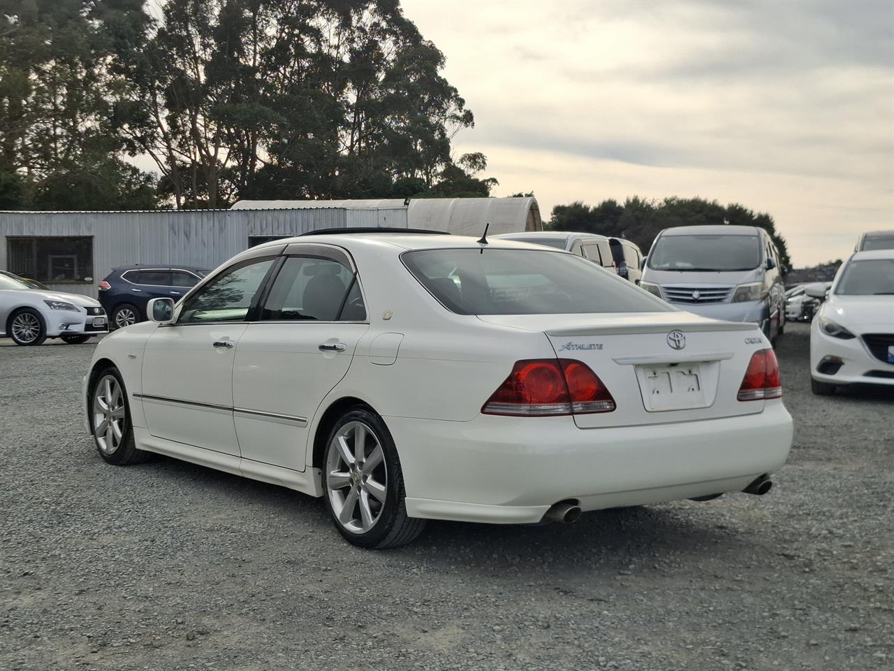 2005 Toyota Crown Athlete.Sunroof.Cruise control.LOW KM. Carousel 12