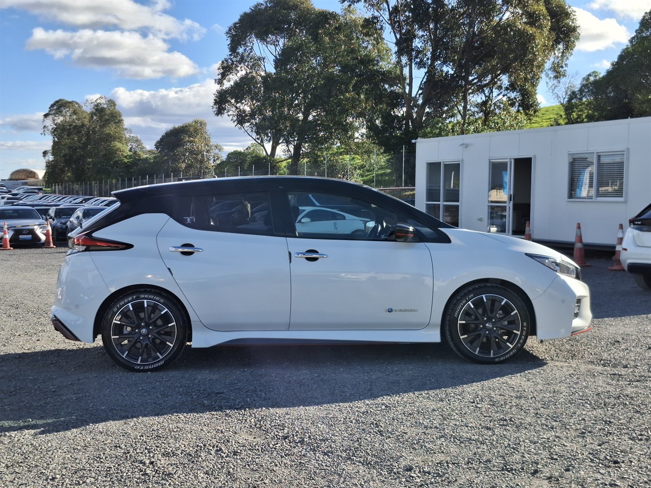 2019 Nissan Leaf Nissmo 85,87% Soh Grade 4,5 Carousel 18