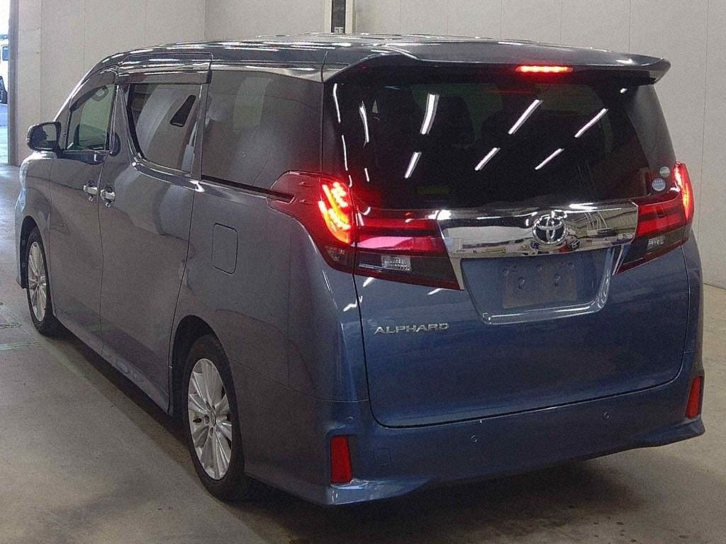 2015 Toyota Alphard 7 seats.Cruise control.Park sensors.Rear cam.Elec doors.Alarm. Carousel 1