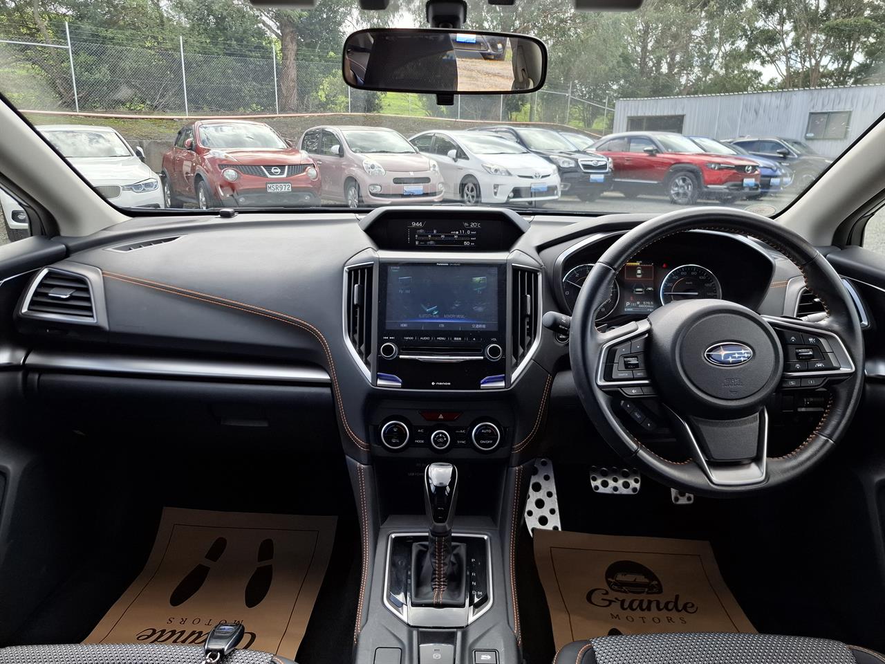 2017 Subaru XV 4WD.Eyesight.Blind spot.Radar cruise.Rear camera.Lane assist. Carousel 4