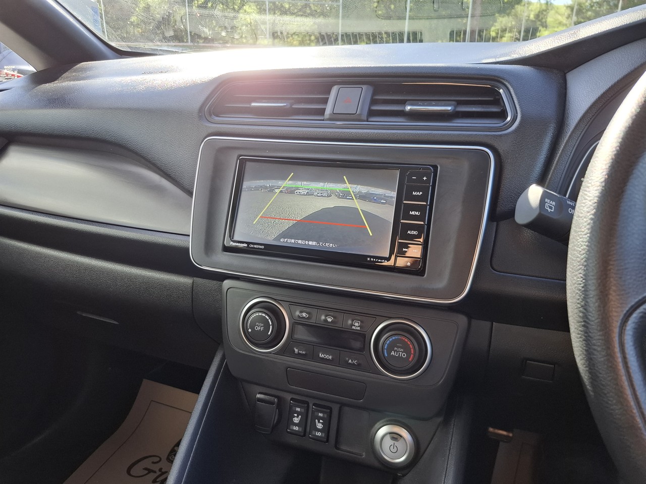 2022 Nissan Leaf 90.10% Soh low km Carousel 7