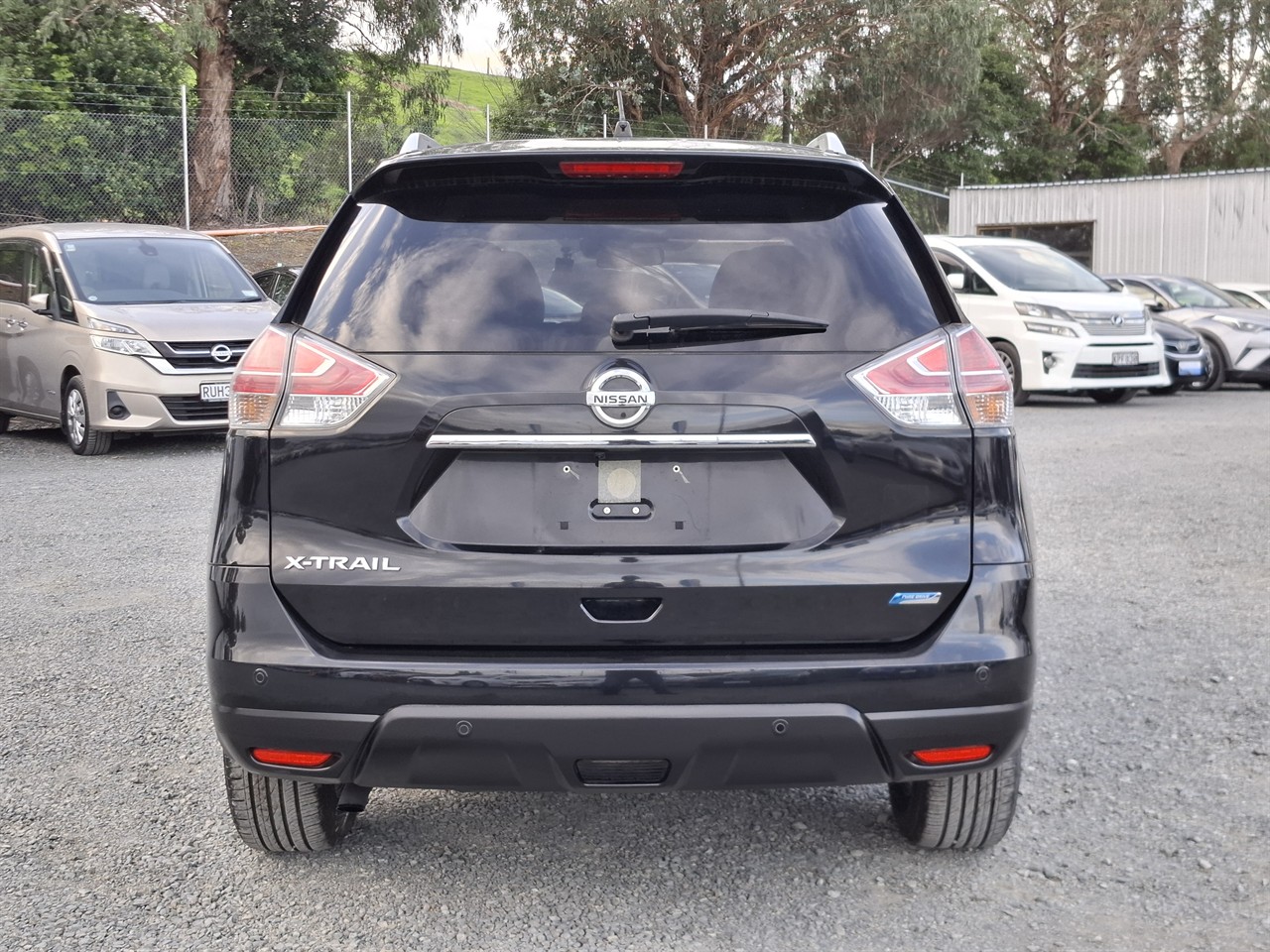 2016 Nissan X-Trail Leather. Rear camera.SRS Airbags. Carousel 16