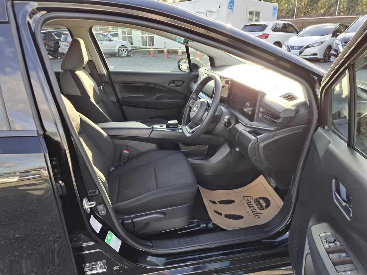 2021 Nissan Note E-power.LED.360°camera.Blind spot.Lane assist.Safety radar.Park sens. Carousel 18