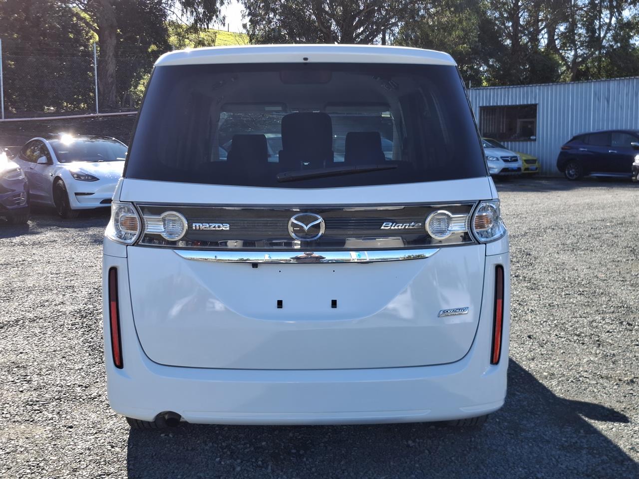 2017 Mazda Biante 8 seater.Rear camera.Electric doors. Carousel 14