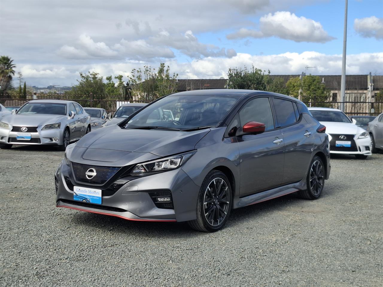2022 Nissan Leaf Nismo.40KW.88% SOH.Android/ApplePlay.360°cam.Pro-Pilot.Lane assist.Safety radar.Park sens. Carousel 13