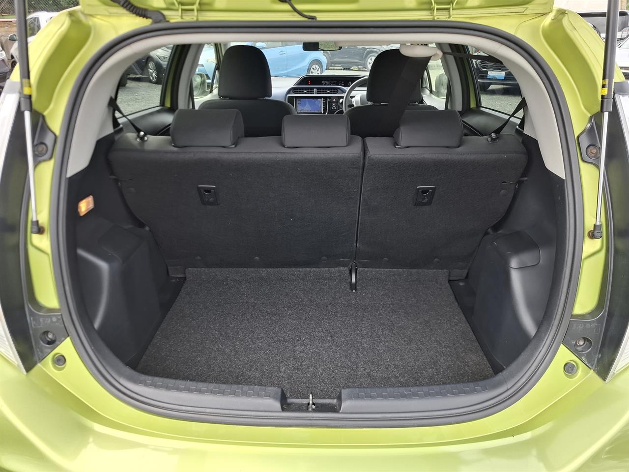 second hand 2015 Toyota Aqua Hybrid.Button start.Airbags. for sale NZ Collage 1