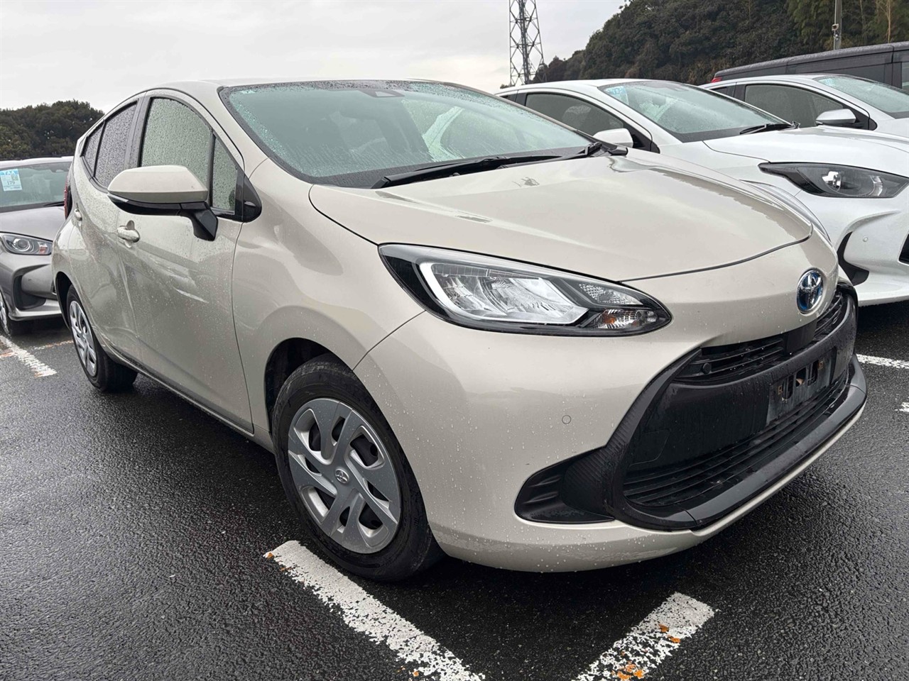 2022 Toyota Aqua New shape.Radar cruise.Lane assist.Park sens.Rear camera.