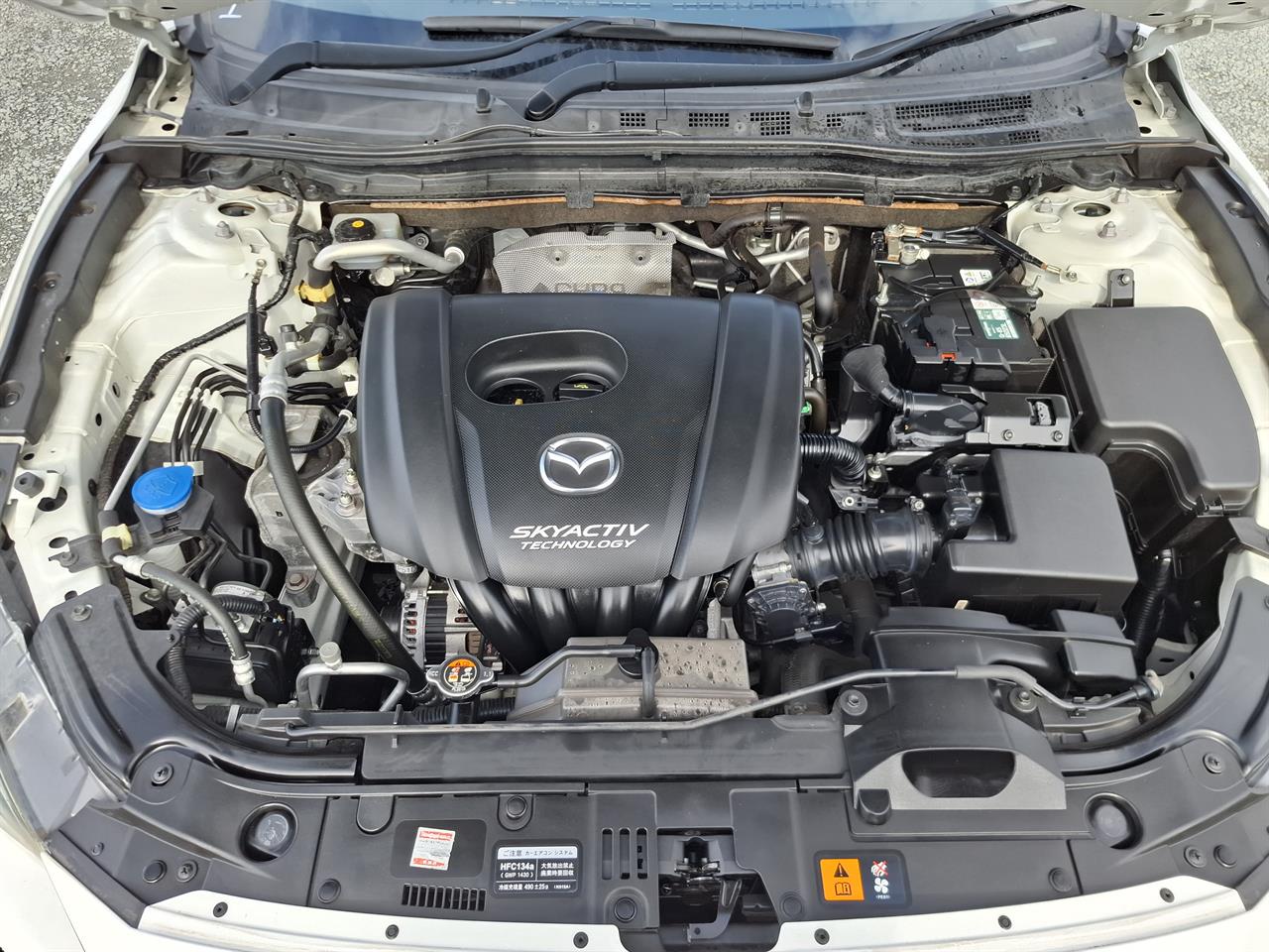 2015 Mazda Axela Skyactiv.Cruise control.Blind spot.Rear camera. Carousel 1