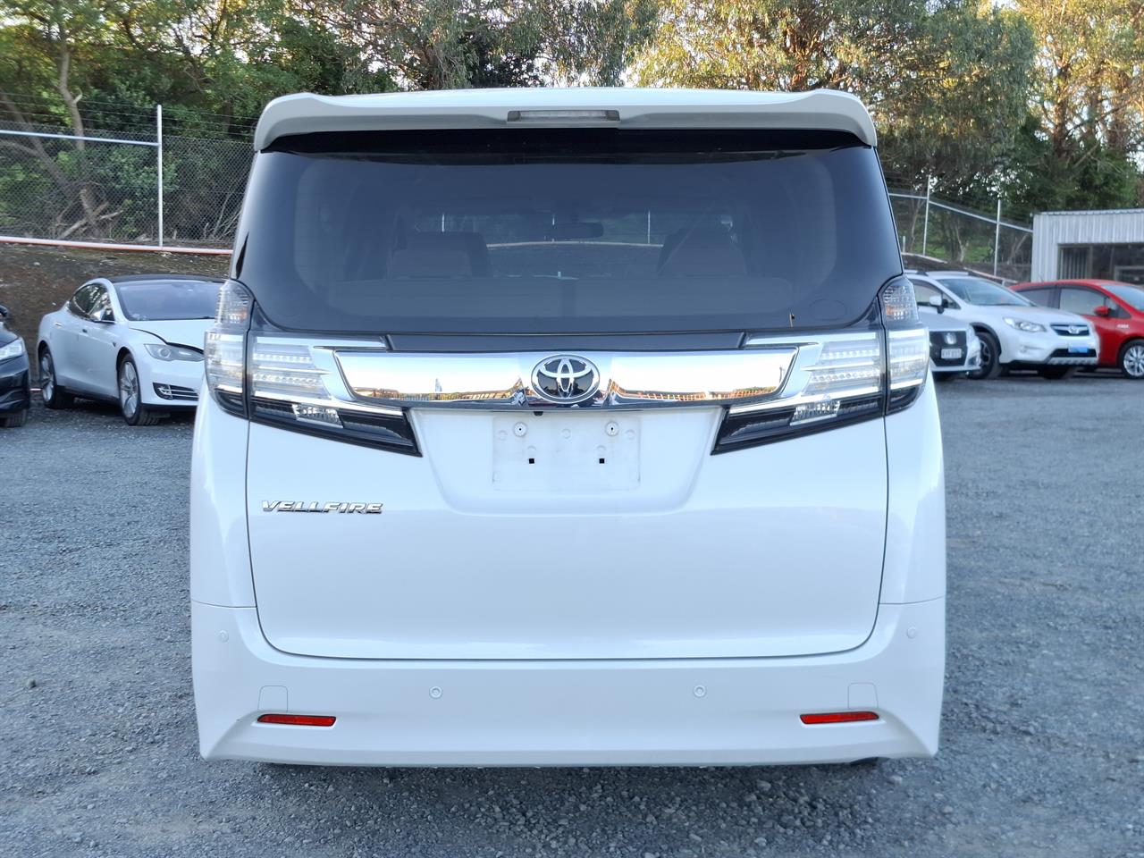 2015 Toyota Vellfire 8 seater Reversing Camera Parking Sensors Carousel 14