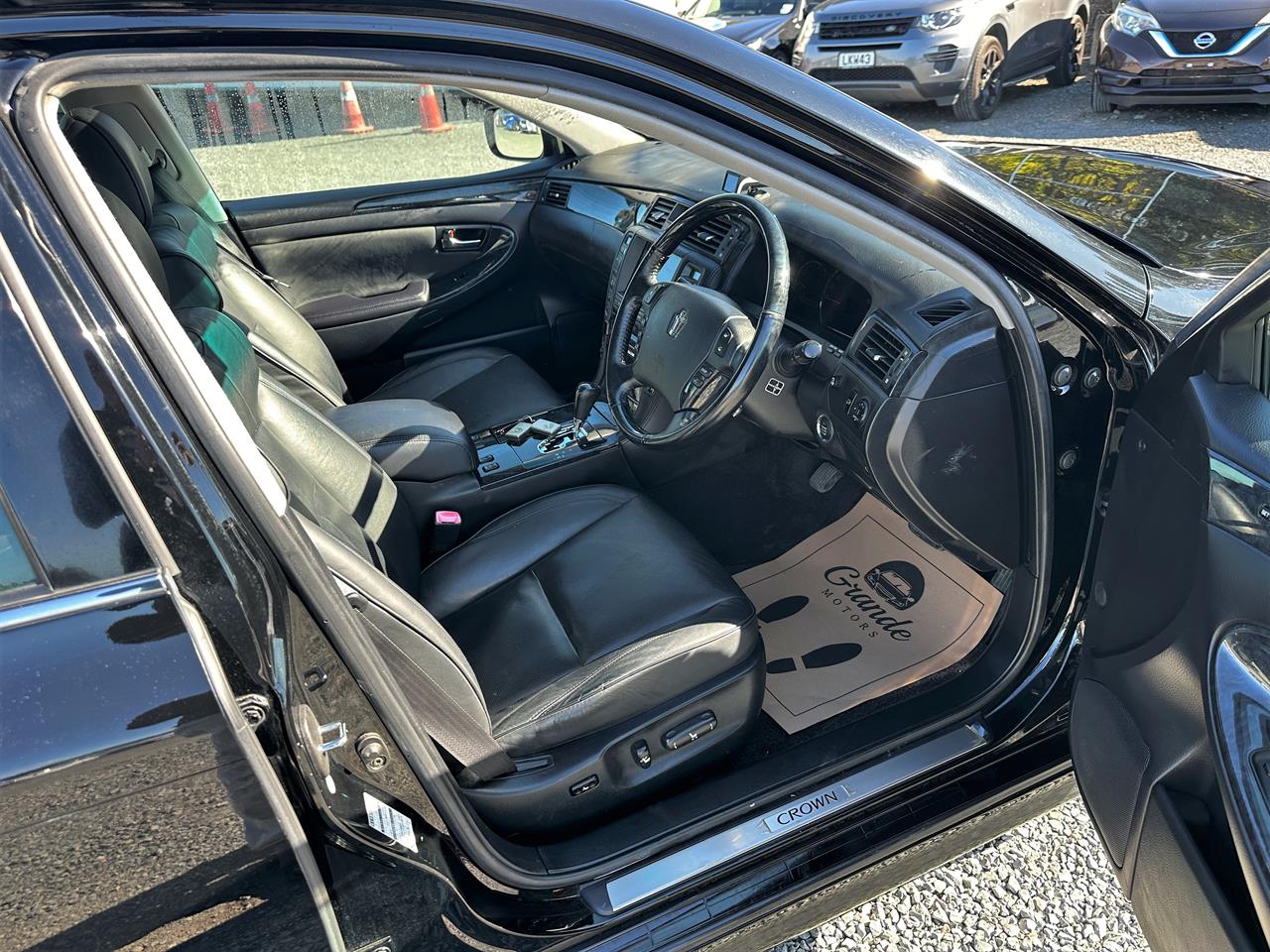 2006 Toyota Crown Athlete.Sunroof.Leather.Cruise control.Rear camera.Alarm. Carousel 1