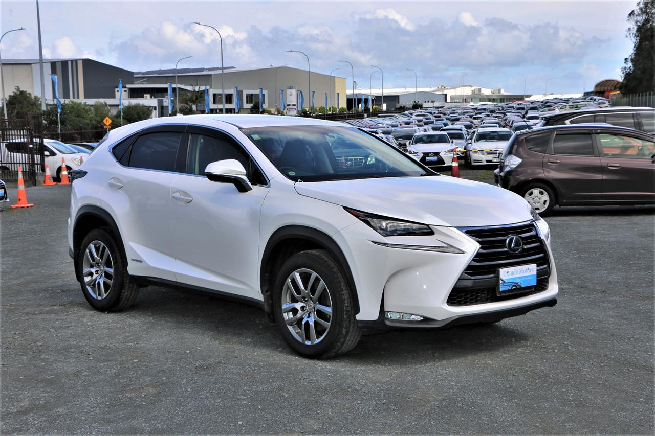 2016 Lexus NX 300h Hybrid.Leather.Safety radar.Radar cruise.Alarm.10 Airbags.