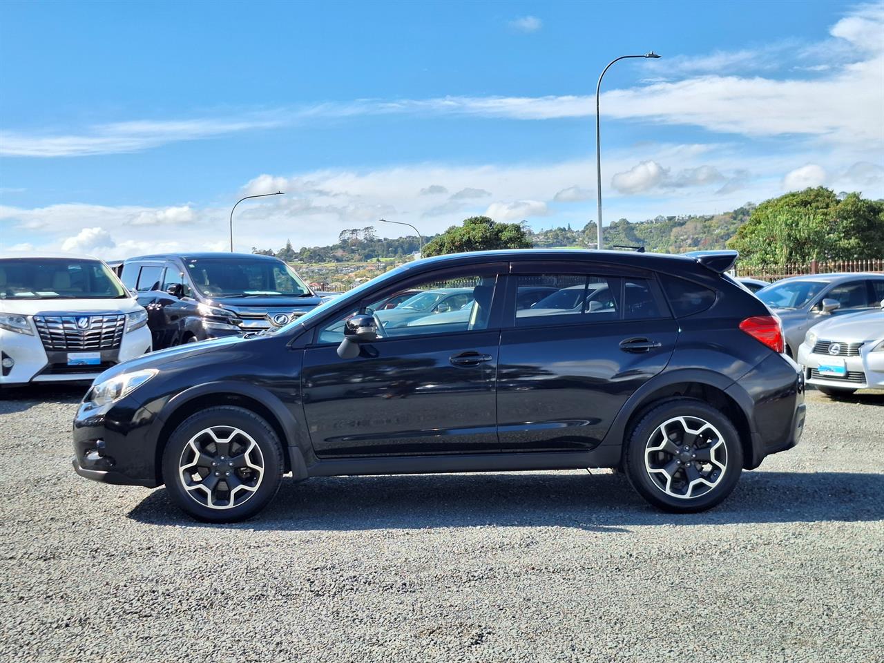 2013 Subaru XV 4WD.Eyesight.Radar cruise Rear camera.Button start. Carousel 13