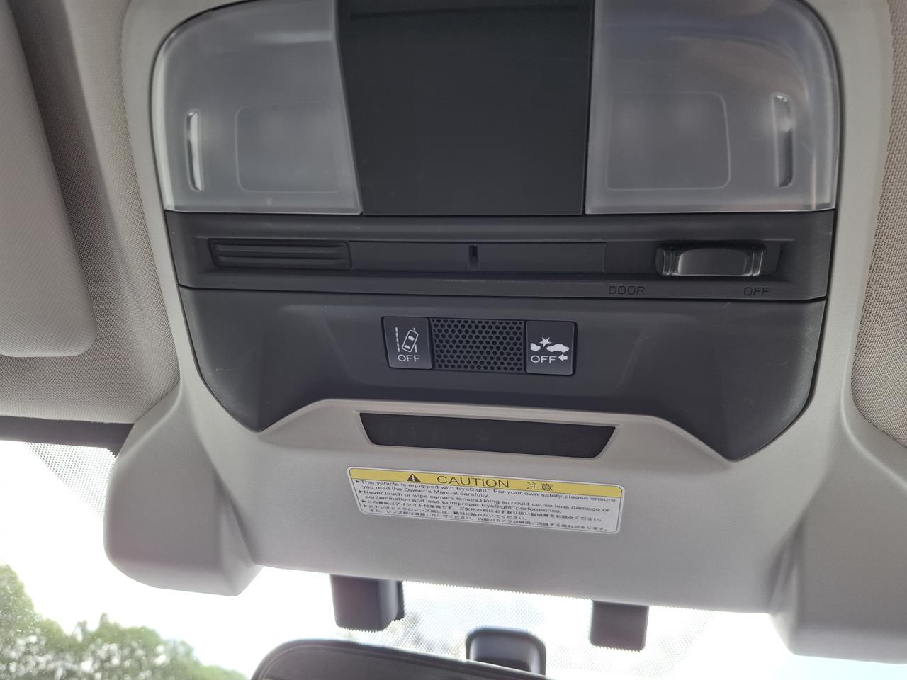 2017 Subaru XV 4WD.Eyesight.Blind spot.Radar cruise.Rear camera.Lane assist. Carousel 7