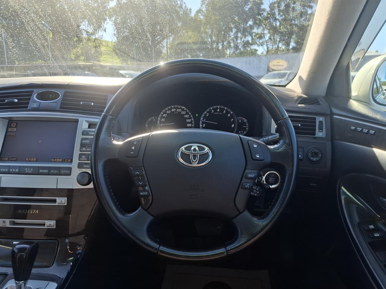 2004 Toyota Crown Majesta V8.Cruise control.Rear camera. Carousel 6