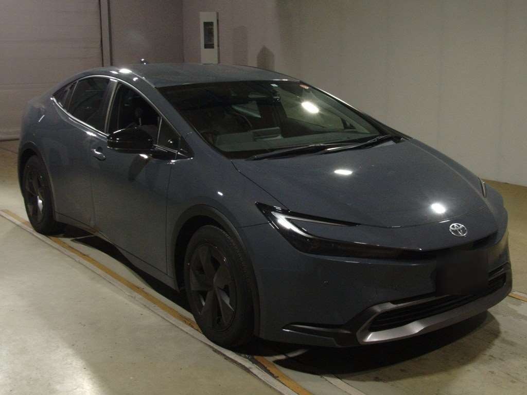 2023 Toyota Prius Transit New Model U Low KM Cruise control