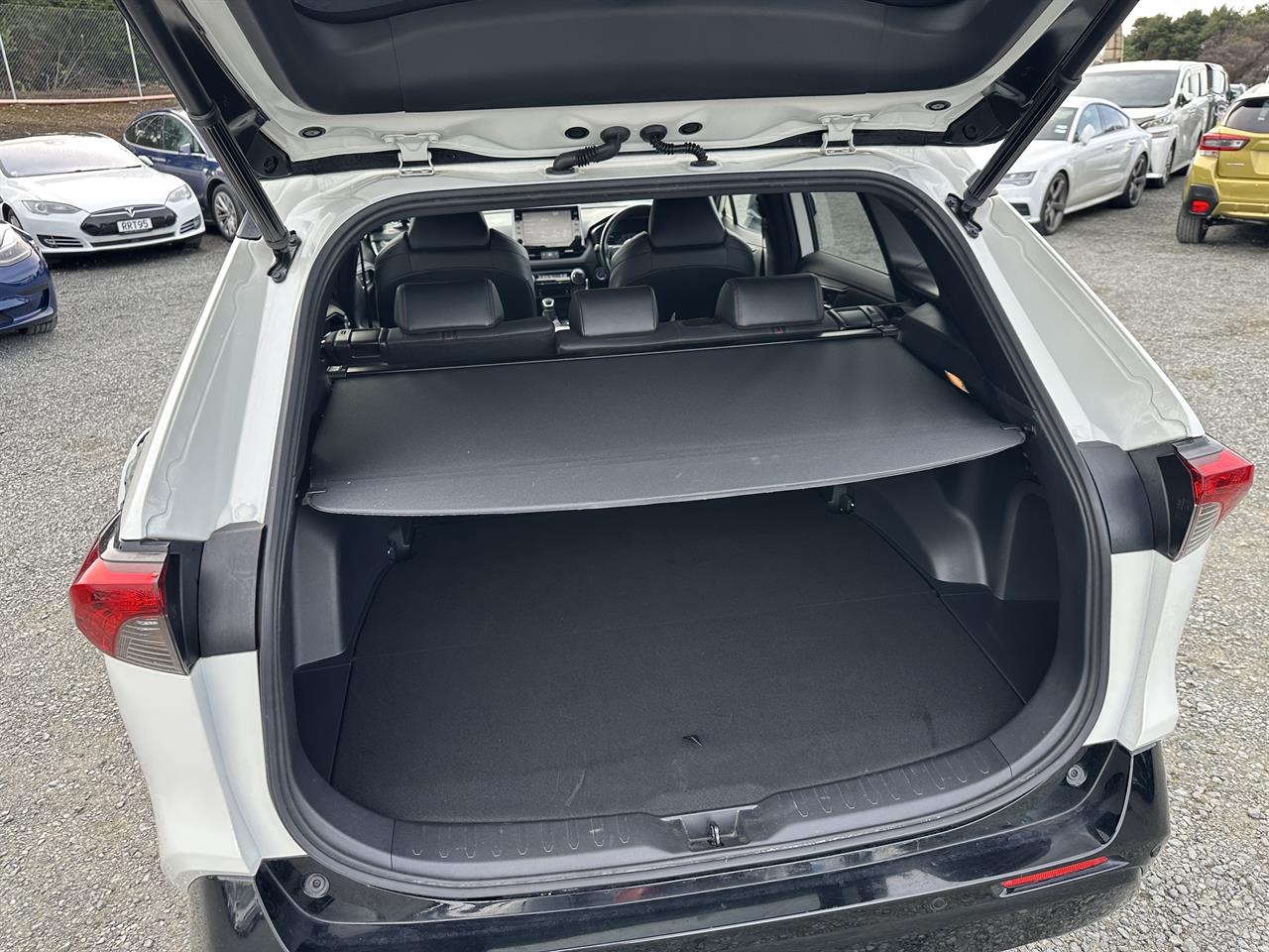 2021 Toyota RAV4 PHV.GZ.4WD.Leather.360°cam.Radar cruise.Lane assist.Park sens.Alarm. Carousel 19